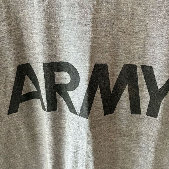 Vintage Army Men's Graphic T-Shirt Gray Standard Crew Neck USA Made Size M - Picture 2 of 4